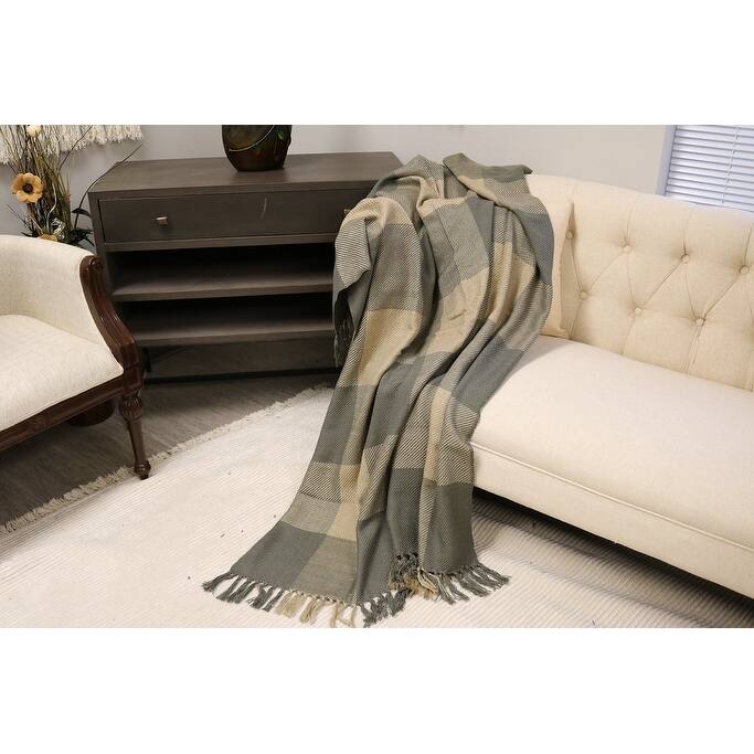 Home&Manor Handcrafted Wool & Cotton Throw Blanket Sage Loom