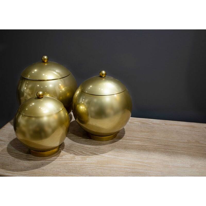Eseld (Set/3) Decorative Urns