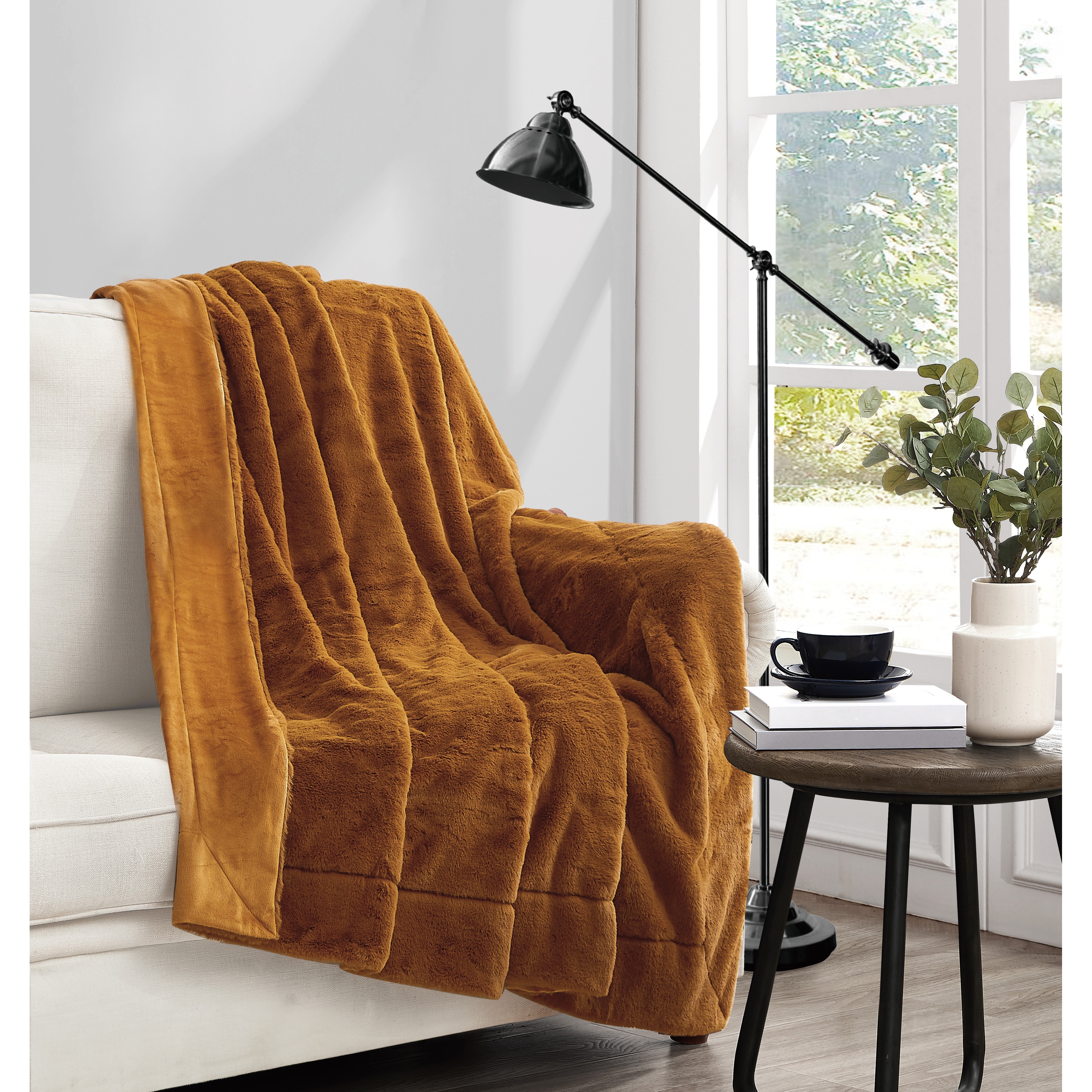 Vince camuto super soft plush throw sales
