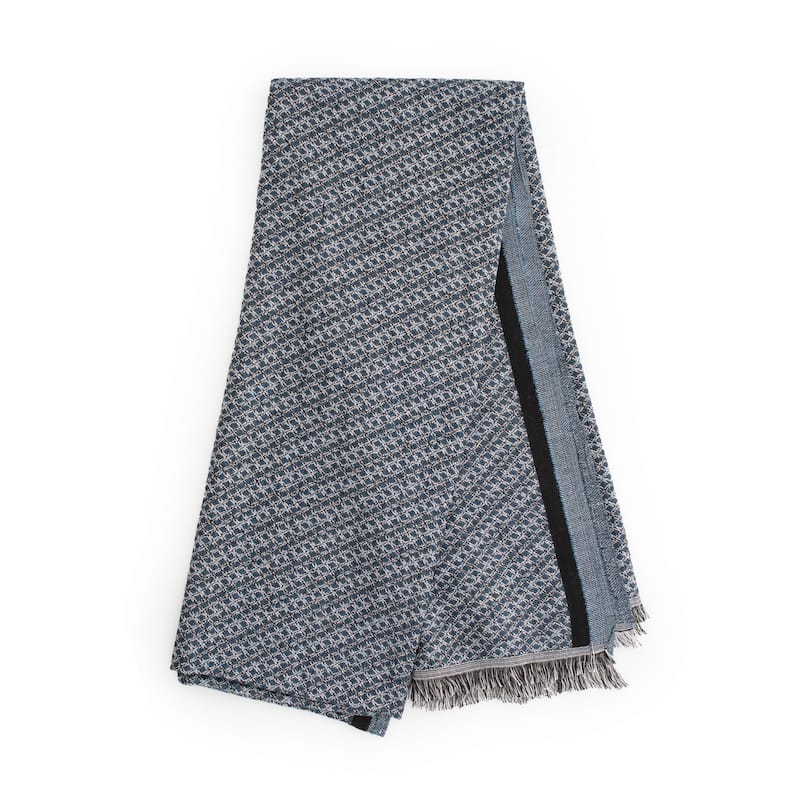 Aventura Women's Diamond Pattern Shawl