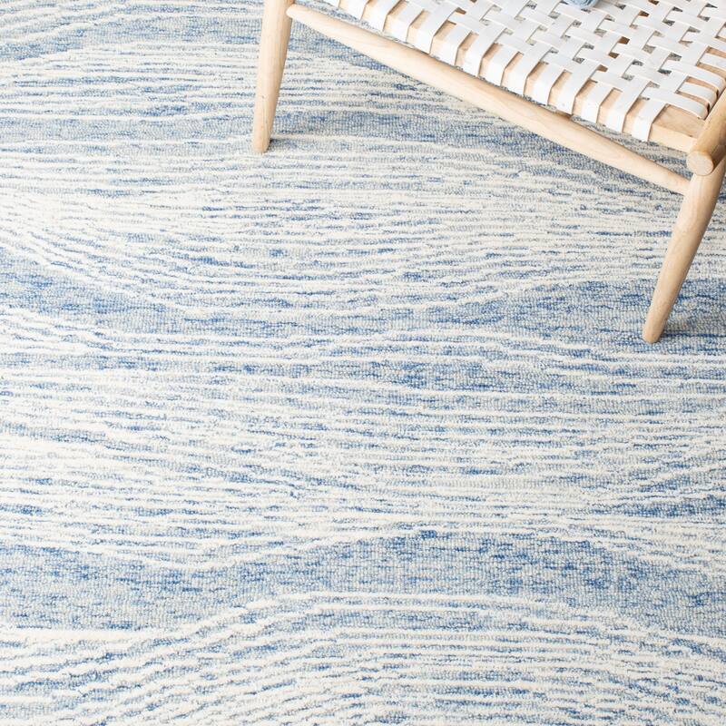 SAFAVIEH Handmade Metro Annarosa Modern Abstract Wool Rug