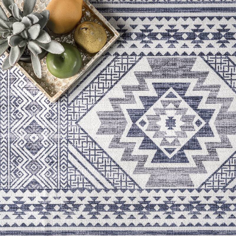 Nuloom Jenine SpinClean Southwestern Machine Washable Area Rug