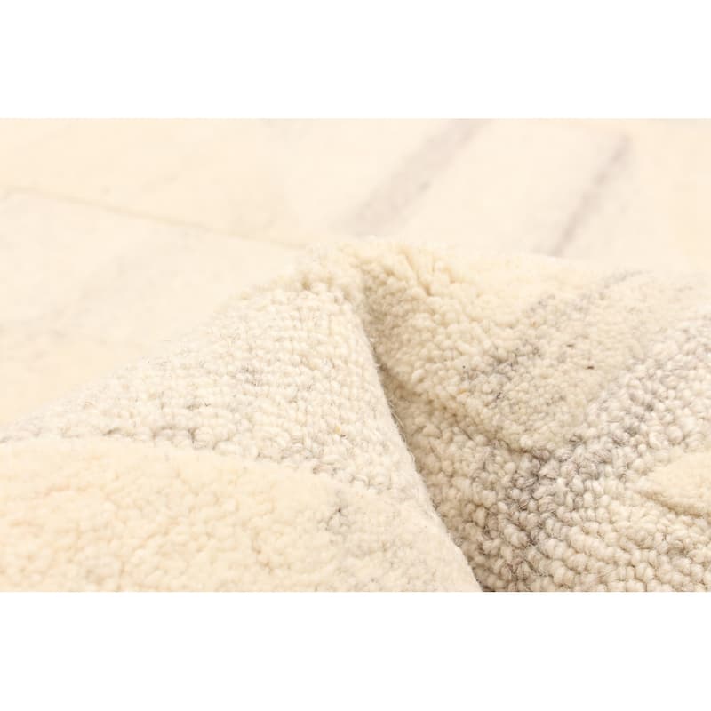 ECARPETGALLERY Hand Tufted Timeless Cream Wool Rug - 5'1 x 8'0