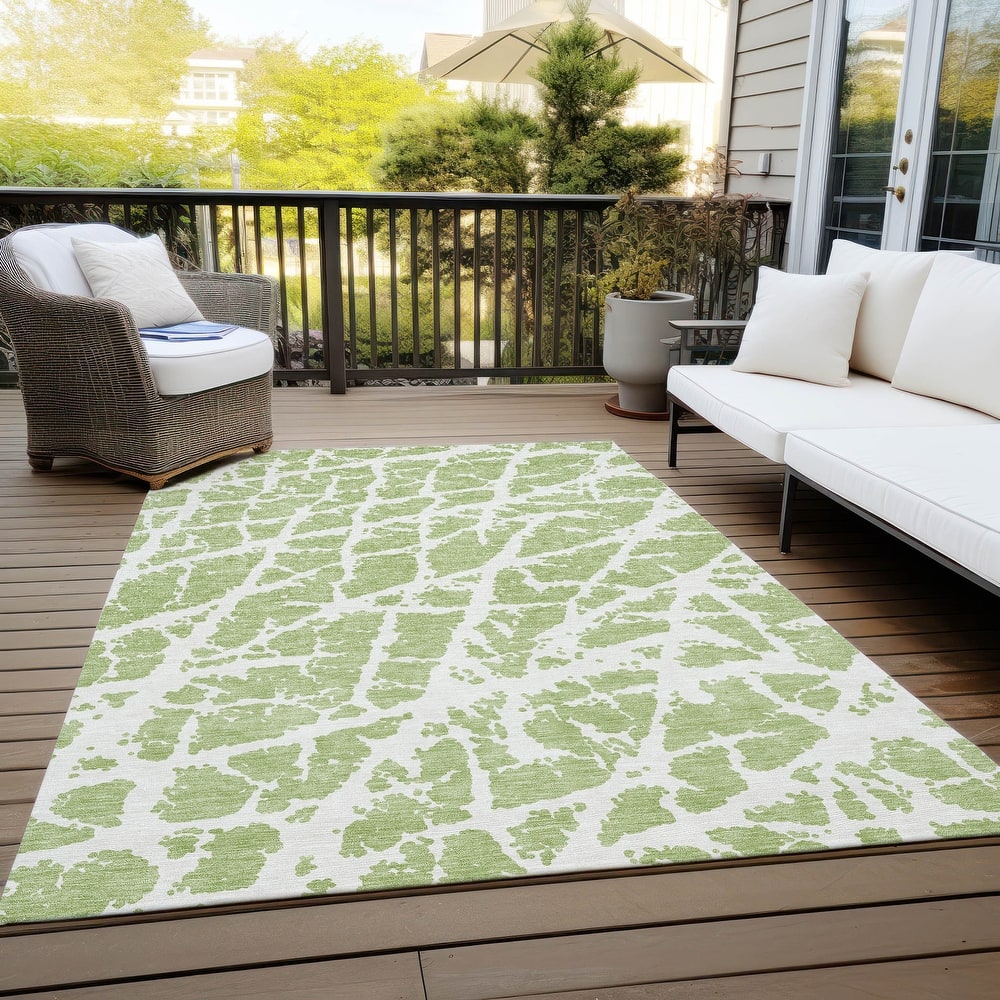 Machine Washable Indoor/ Outdoor Transitional Aloe Crackle Chantille Rug