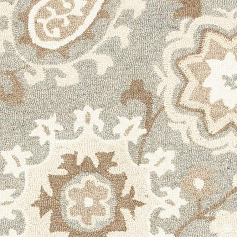 HomeRootsFloral Scandinavian Rectangle Area Rug