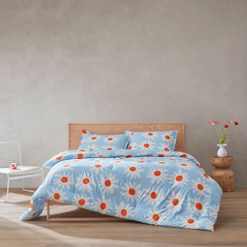 Marimekko Rakastaa Ei Rakasta Cotton Blue Reversible Comforter Set