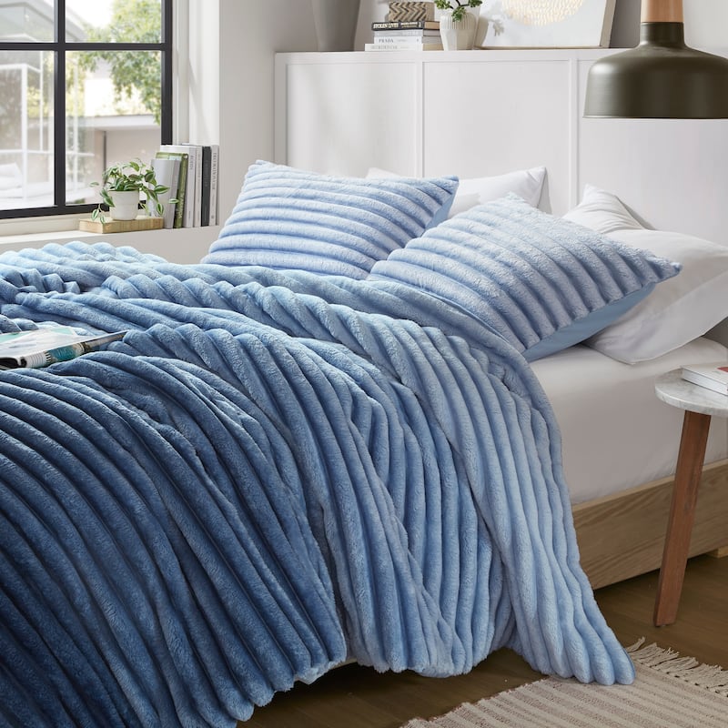 Chelsea Square Avril Fluffy Ribbed Plush Comforter Set