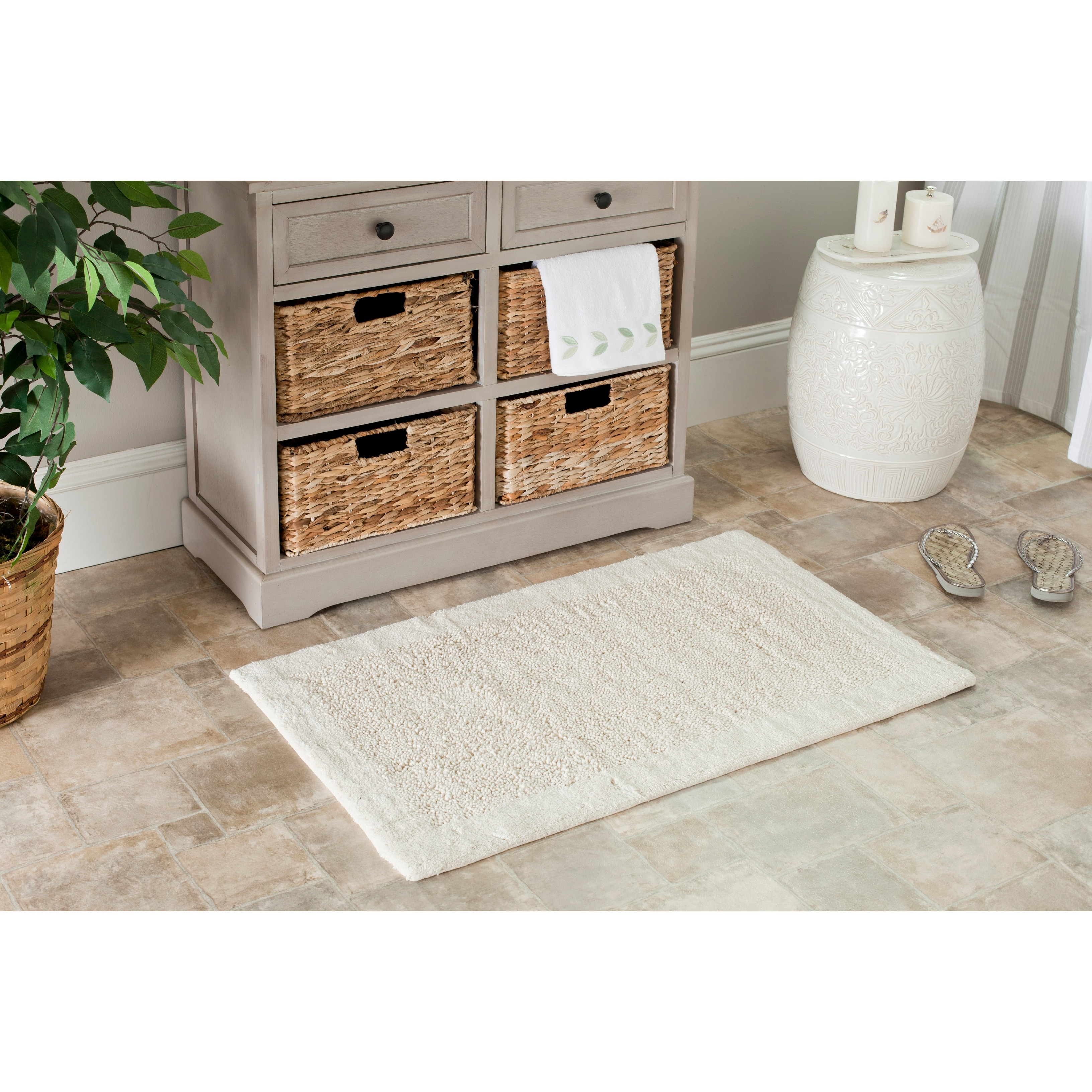 SAFAVIEH Home Plush Master Bathmat Set of 2