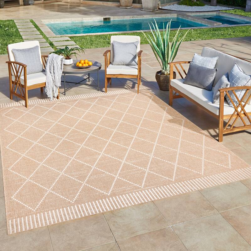 Gertmenian Ringley Luxury Thick Polypropylene Flatwoven Indoor/Outdoor Area Rug Collection