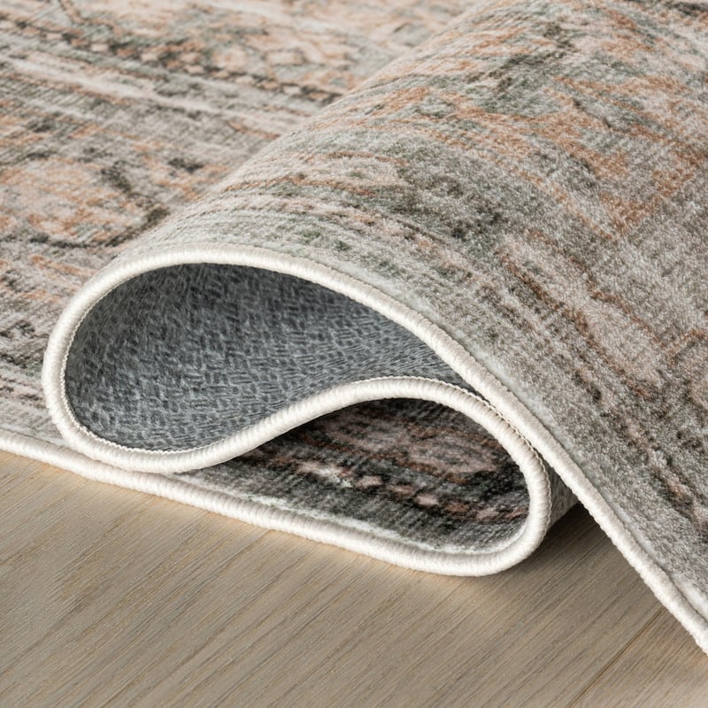 Nuloom Barilas Bordered Traditional Washable Area Rug
