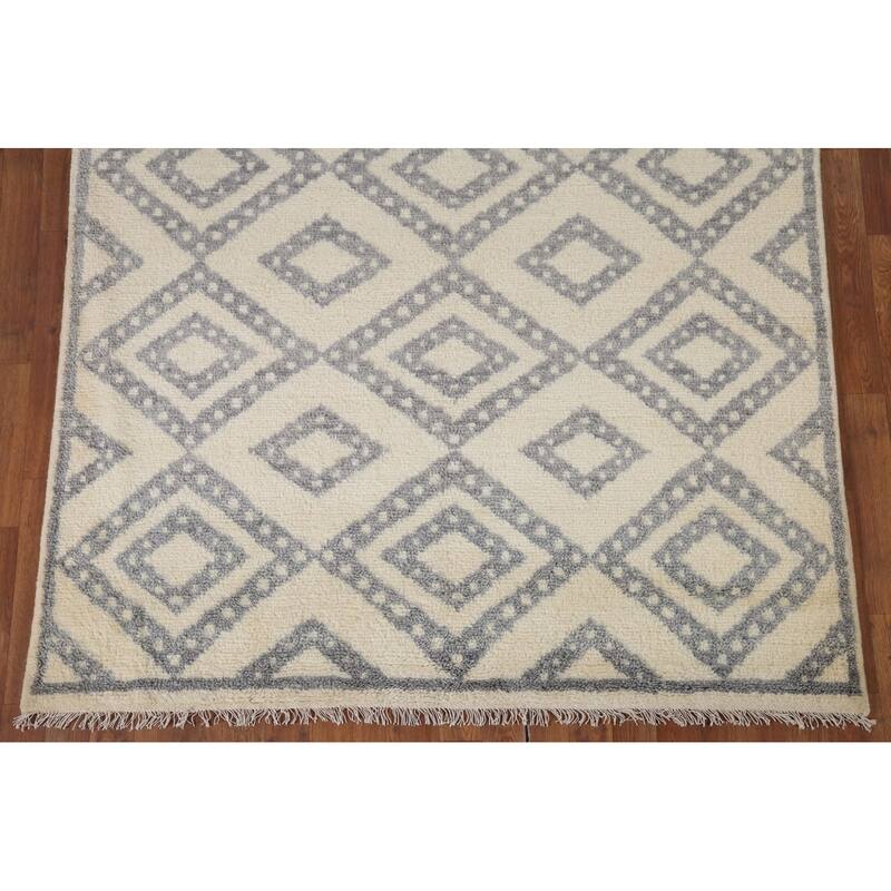 Hand Knotted Oriental 100% Wool Carpet Modern Geometric Beige & Ivories Moroccan Area Rug - 7' 8'' X 5' 3''