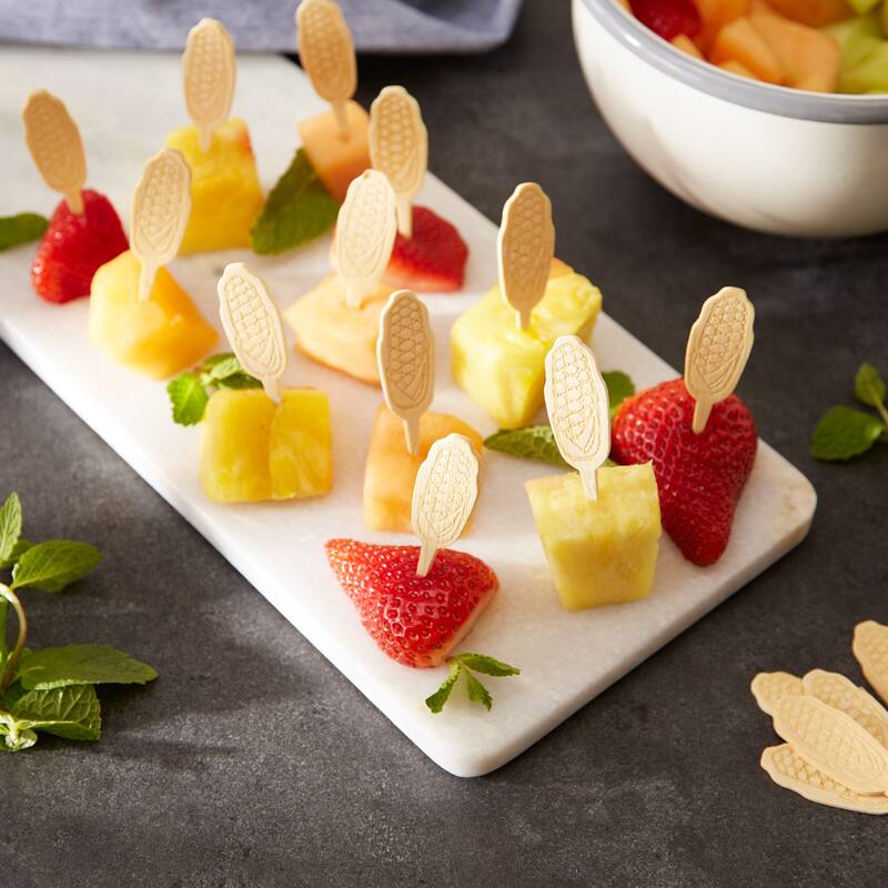Disposable Bamboo Corn/Appetizer Picks Holders Skewers (Set of 50) - Disposable, 50-Count