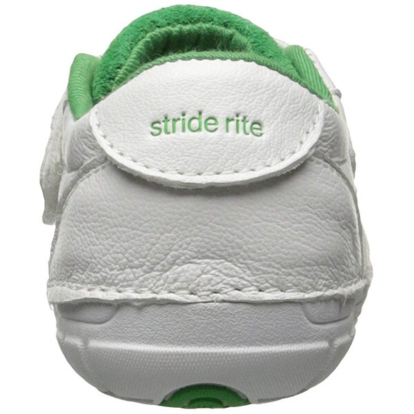 stride rite soft motion wyatt sneaker