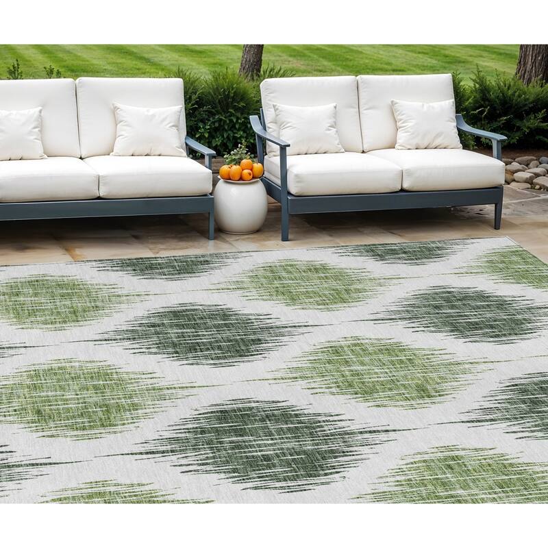 HomeRoots Ikat Transitional Rectangle Outdoor Rug - 9' X 12'