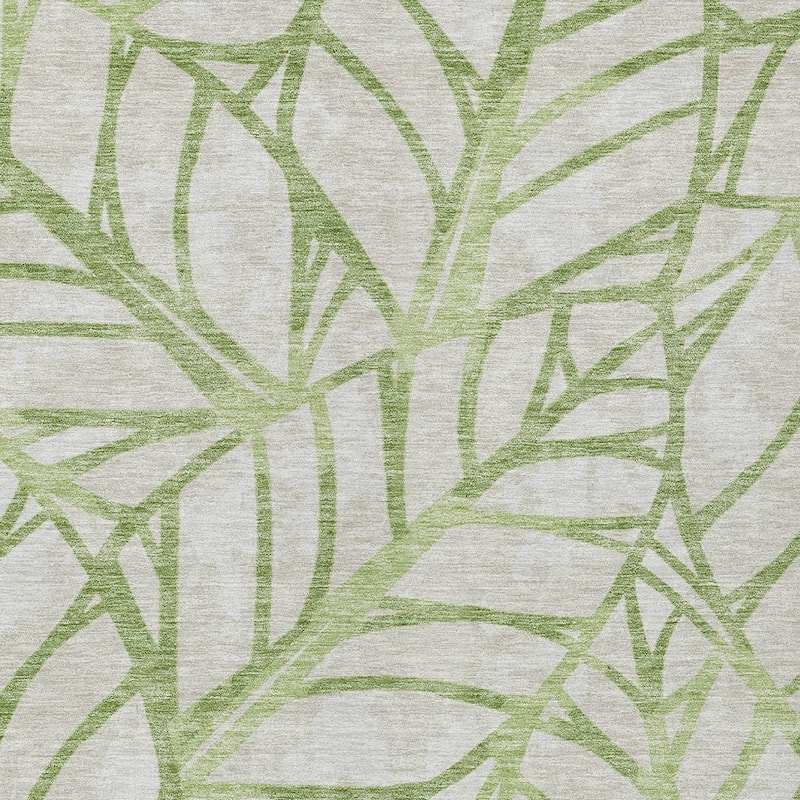 HomeRoots Floral Transitional Rectangle Outdoor Rug
