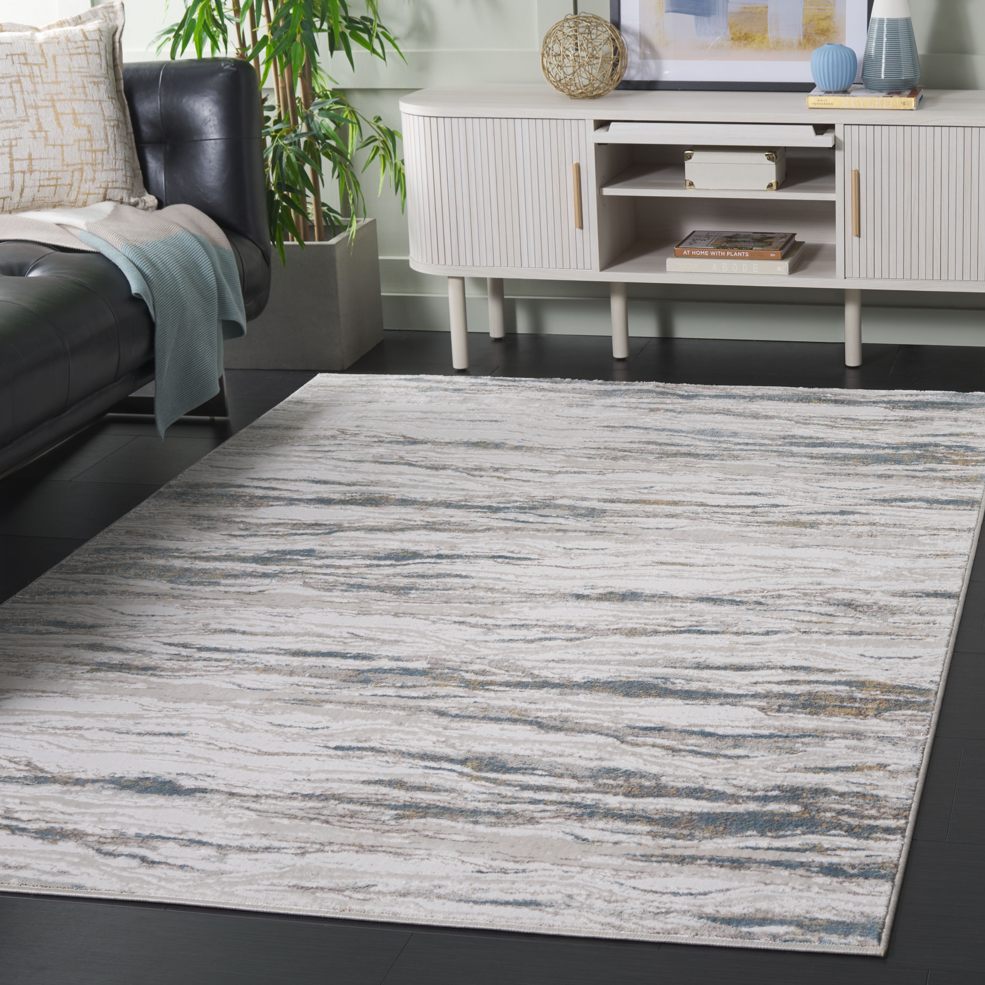 SAFAVIEH Rana Venturina Modern Contemporary Rug