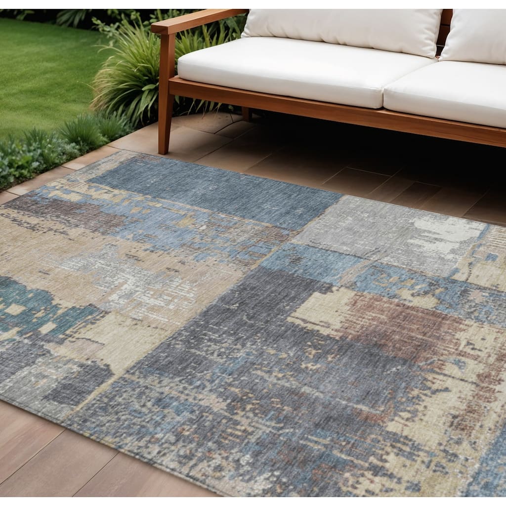 HomeRoots Abstract Transitional Rectangle Outdoor Rug
