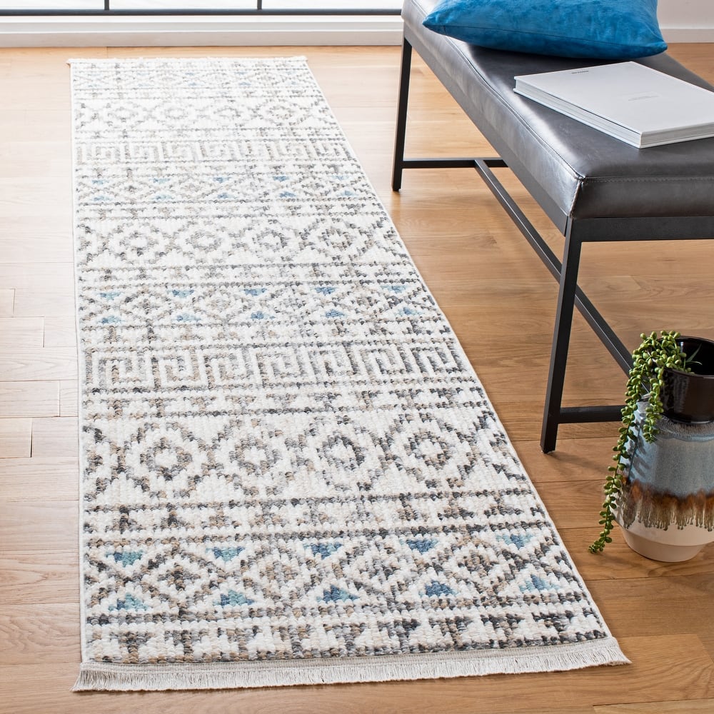 SAFAVIEH Sedona Elmire Boho Tribal Fringe Rug