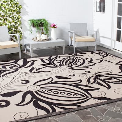SAFAVIEH Courtyard Leatrice Indoor/ Outdoor Patio Backyard Rug