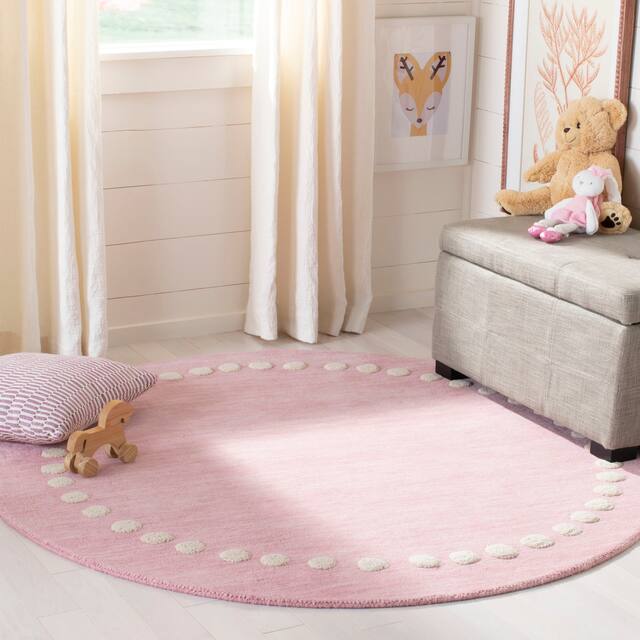 SAFAVIEH Handmade Kids Armanda Wool Rug - 5' x 5' Round - Pink