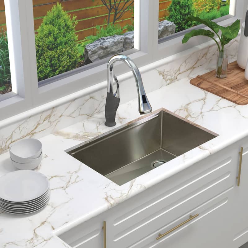 Transolid KWSSU301910 30-in X 19-in X 10-in 18-Gauge Undermount Stainless Steel Kitchen Workstation Sink
