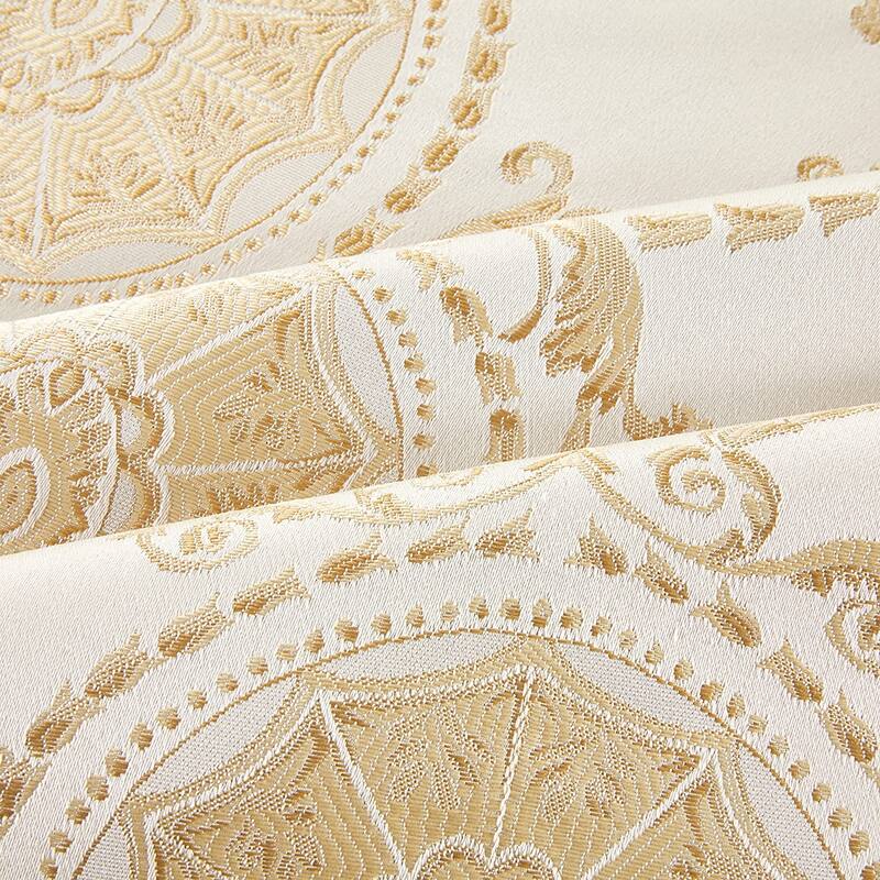 Violet Linen Prestige Medallion Damask Pattern, Polyester Jacquard, with Fringes, Tablecloth