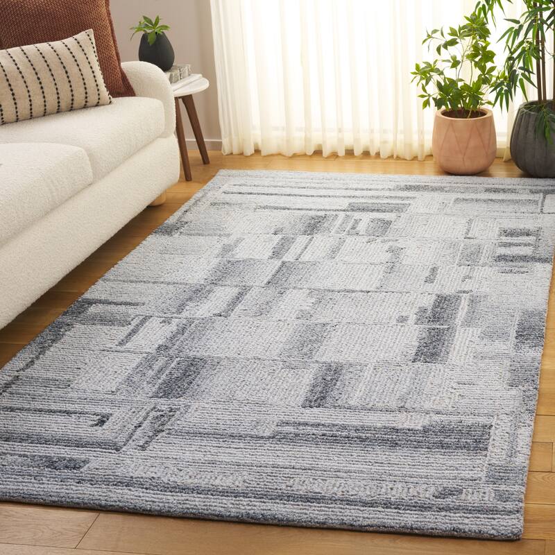 SAFAVIEH Handmade Harvest Berenike Wool Rug - Grey - 4' x 6'