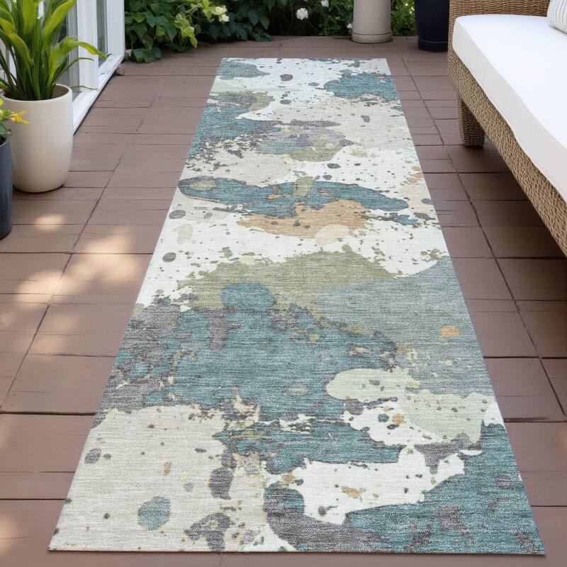 Machine Washable Indoor/Outdoor Modern Splatter Chantille Rug - Seafoam - 2'3" x 7'6"