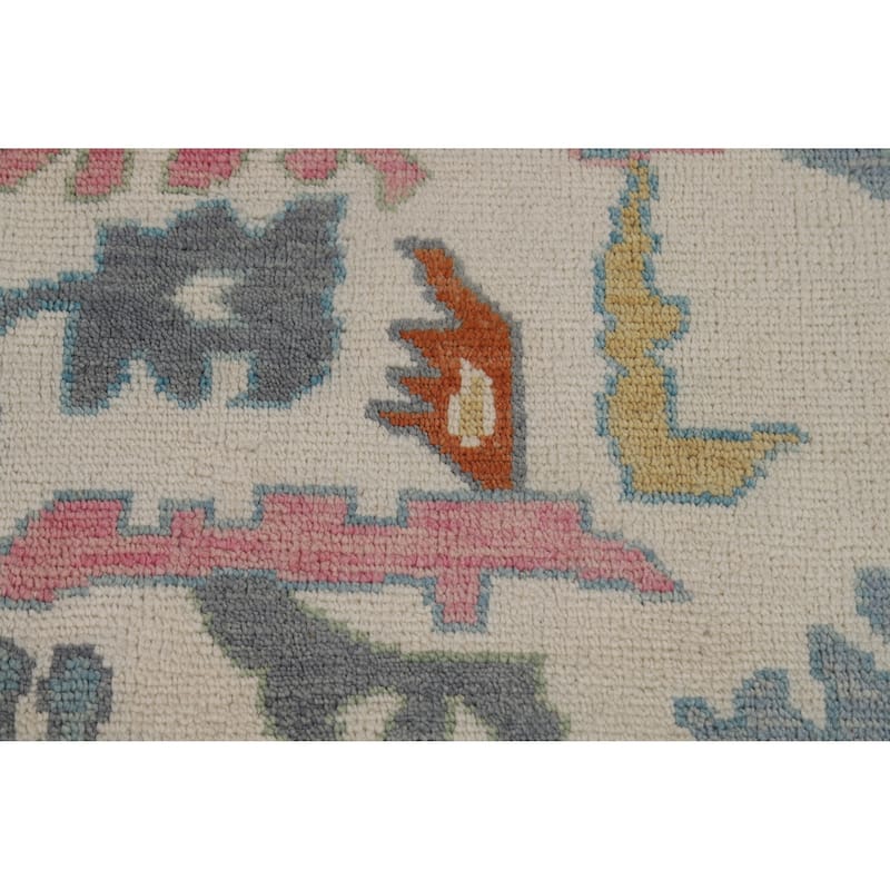 Ivory Oushak Indian Area Rug Hand-Knotted Wool Carpet - 7'9" x 10'3"