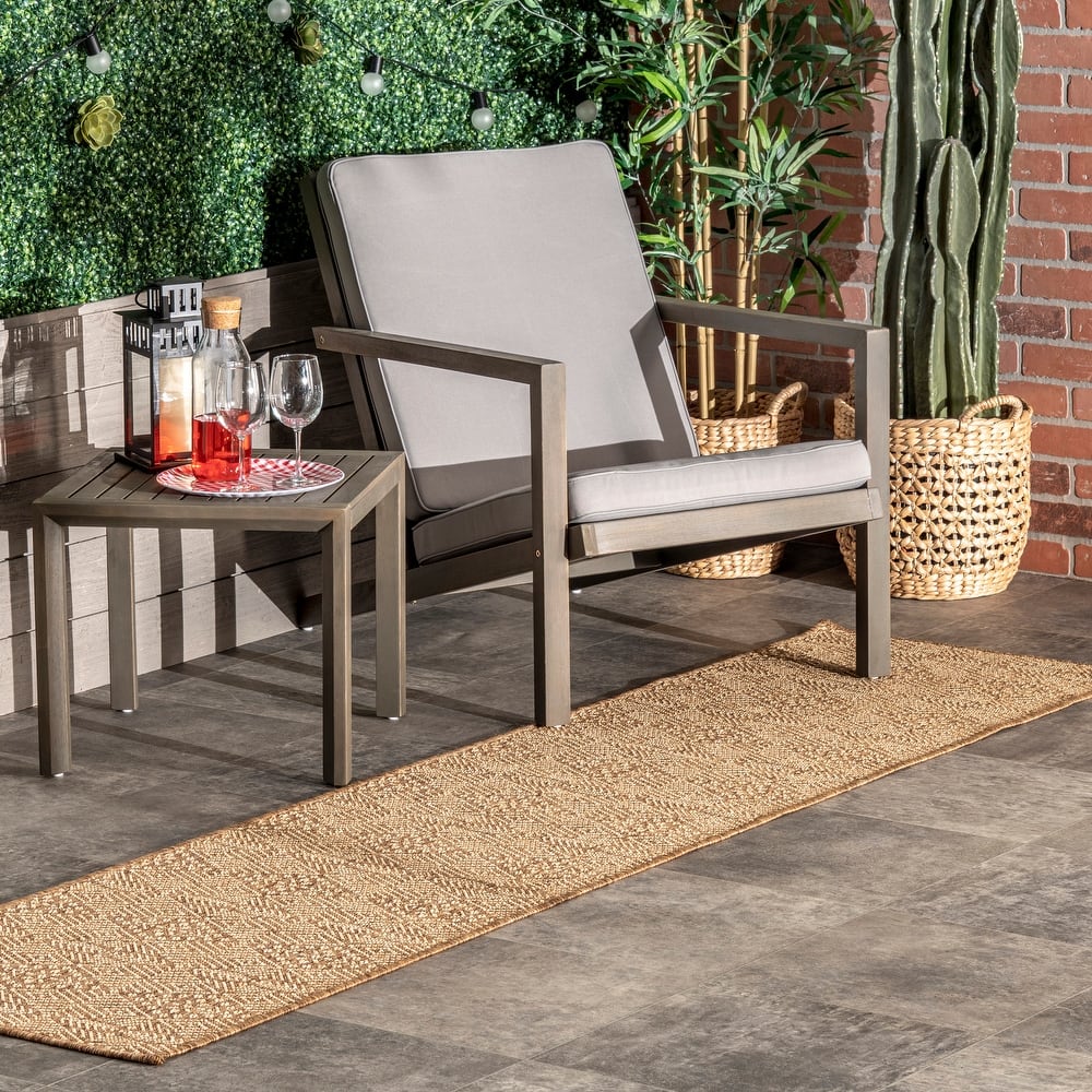 Nuloom Chandler Geometric Indoor/Outdoor Area Rug