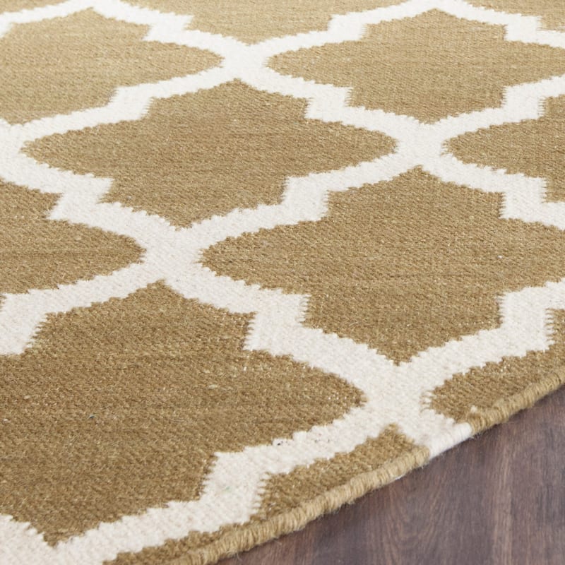 SAFAVIEH Handmade Flatweave Dhurries Hylkije Modern Wool Rug
