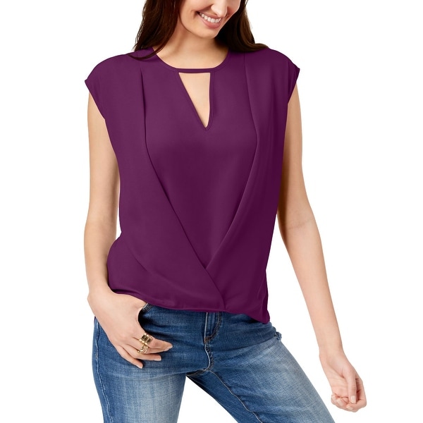 womens keyhole top