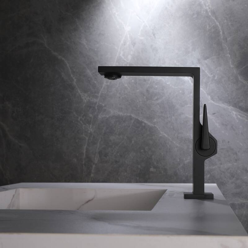 Single Handle Single Hole Deck Mounted Modern Bathroom Faucet