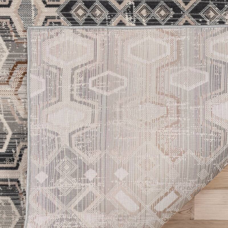 Gertmenian Caravan Modern Moroccan Bohemian UV Protected Polypropylene Woven Indoor/ Outdoor Area Rug Collection