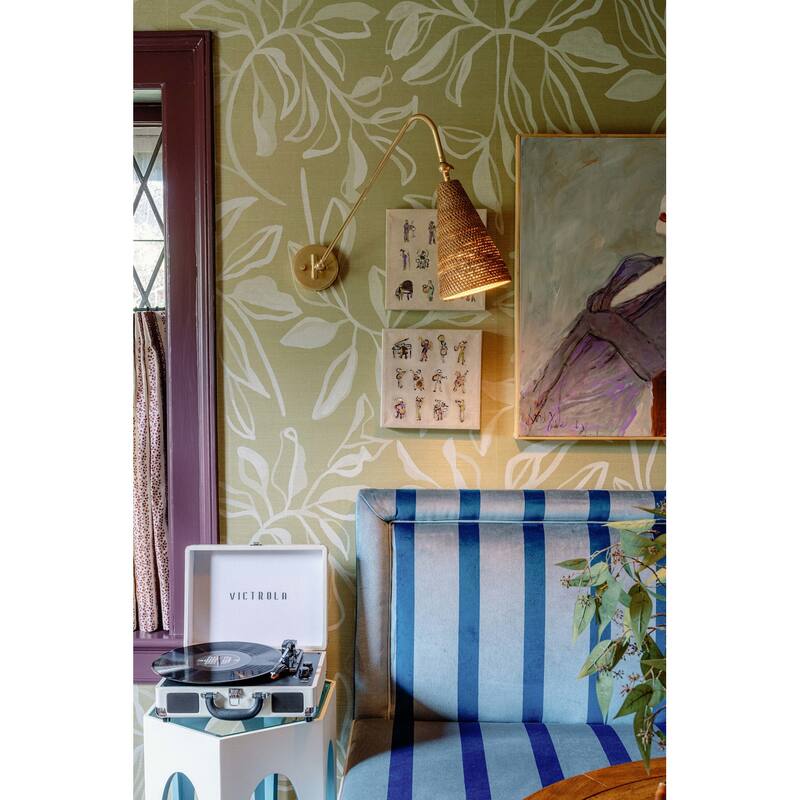 Hudson Valley Lighting 5416 Averack 17" Tall Wall Sconce