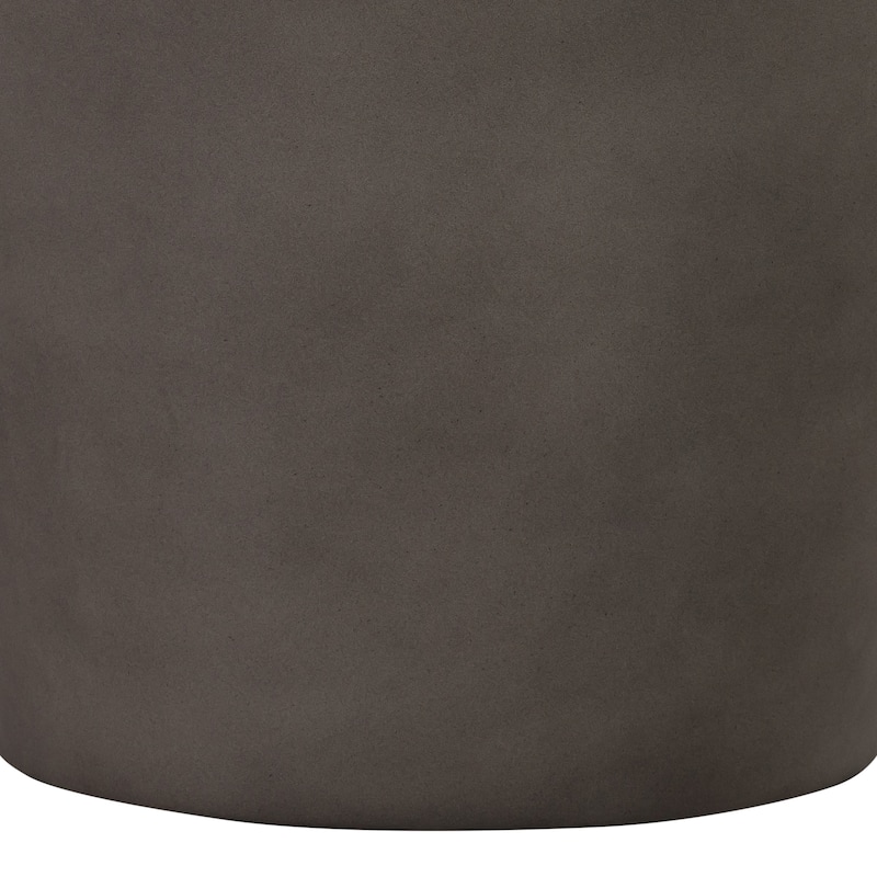 Obsidian Modern Indoor Outdoor Lightweight Concrete Planter - Medium