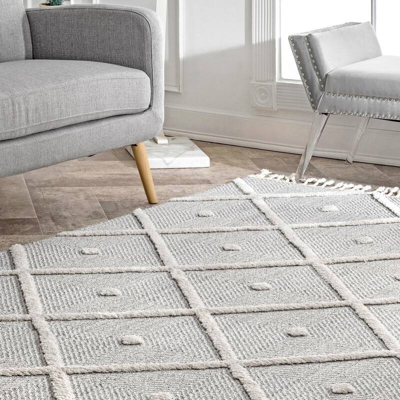 Nuloom Casual Geometric Tiles Tassel Quentin Area Rug