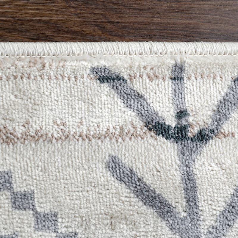 Modern Geometric Southwestern Indoor Area Rug by Superior