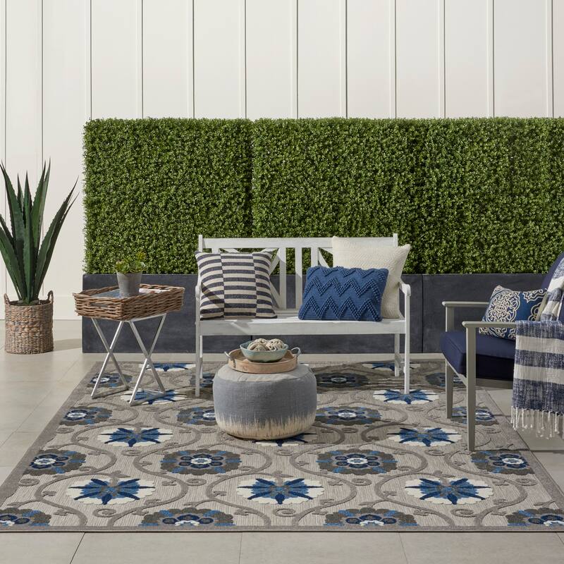 Lanikai Floral Indoor/ Outdoor Area Rug by Havenside Home