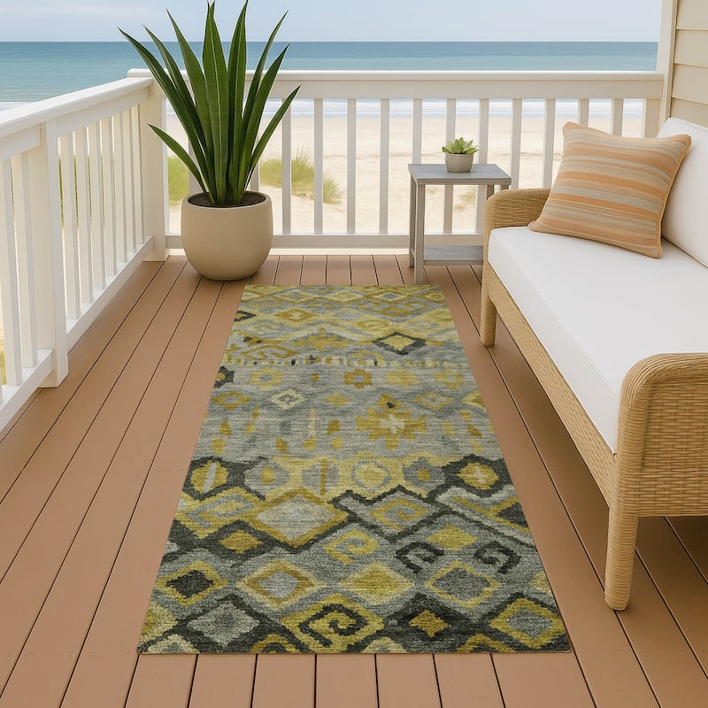 Machine Washable Indoor/ Outdoor Boho Moroccan Chantille Rug - Pewter - 2'3" x 7'6"