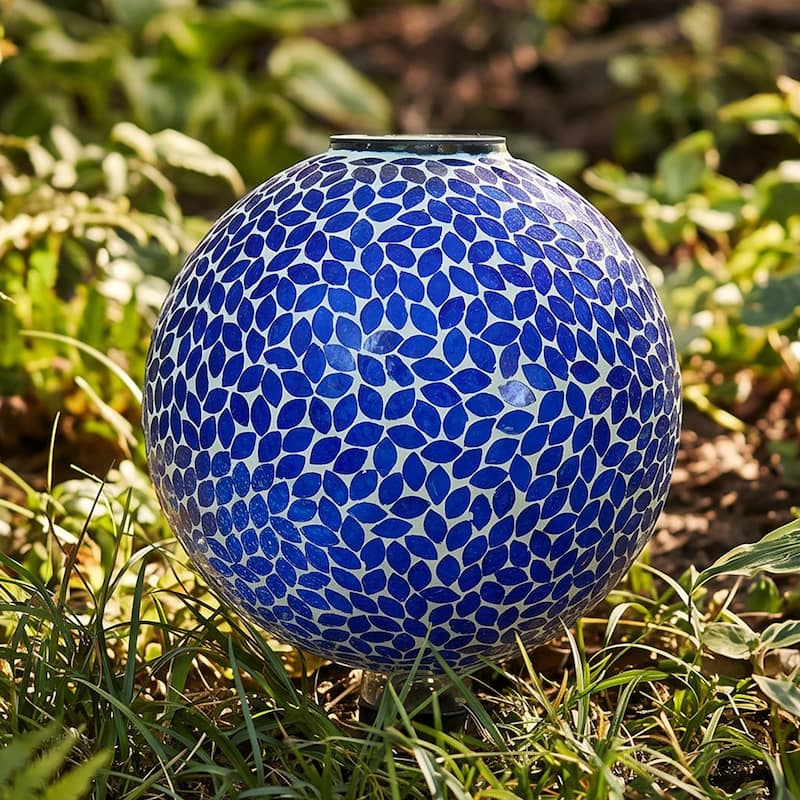 Sunnydaze 10-Inch Solar Glass Gazing Garden Globe
