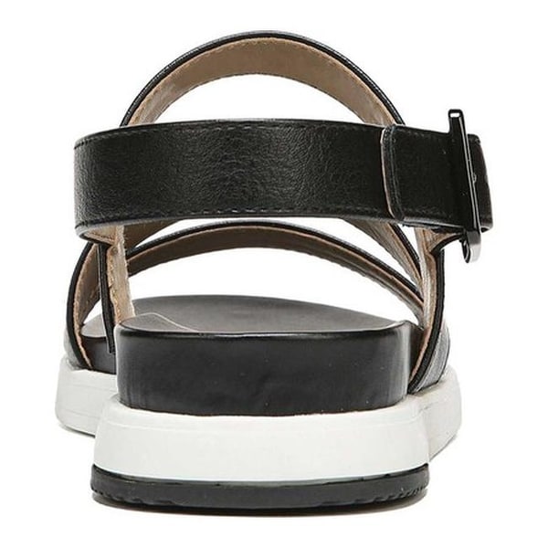 naturalizer andrea sandal