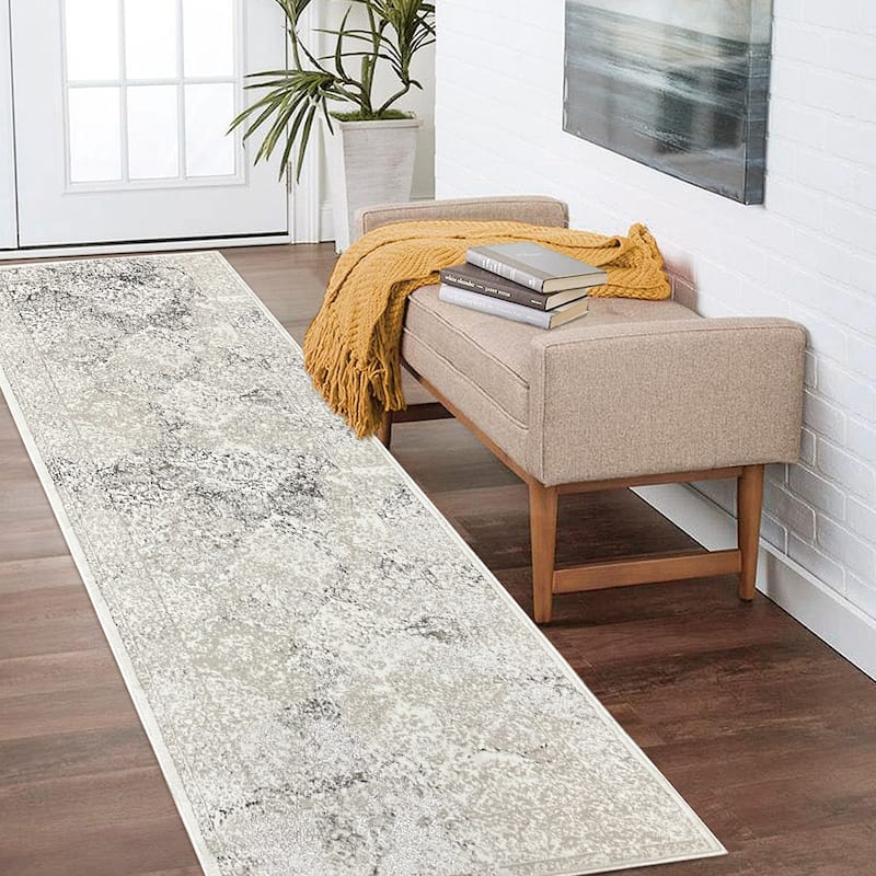Sevita Modern Damask Polyester Indoor Area Rug