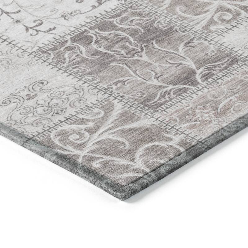 Elz Patchwork Weather Resistant Classic Meets Modern Outdoor Rug