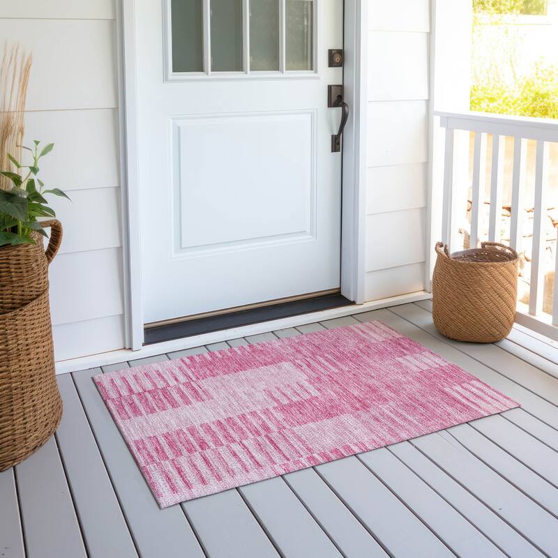 Machine Washable Indoor/ Outdoor Chantille Geometric Contemporary Rug