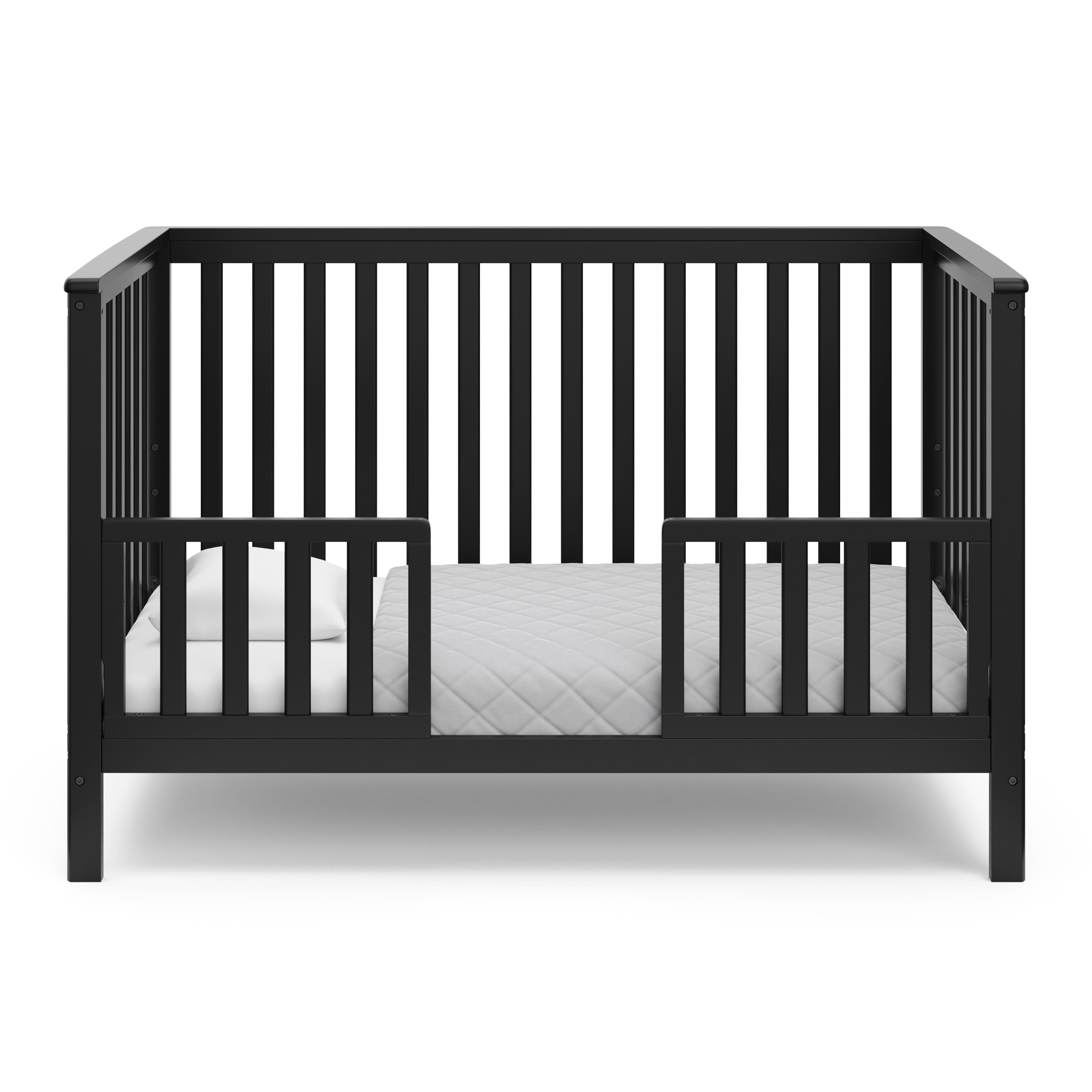Hillcrest imbevute in Convertible Crib