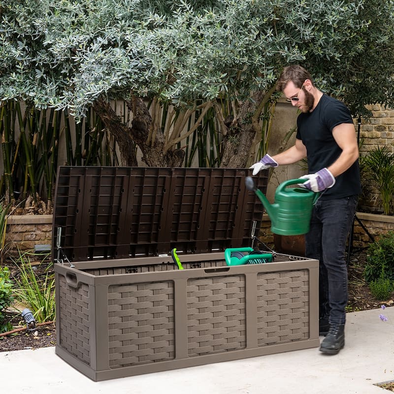 Starplast 153 Gallon Plastic Deck Box, Mocha Brown