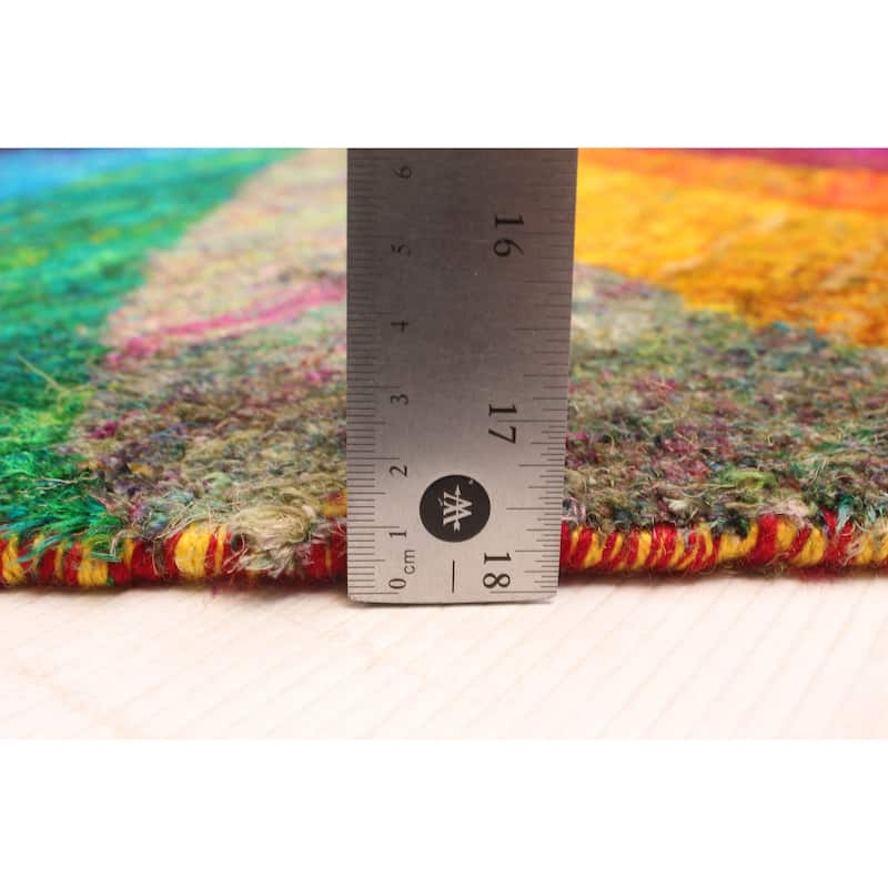 ECARPETGALLERY Hand-knotted Opulence Multi Color Silk Rug - 5'6 x 5'6