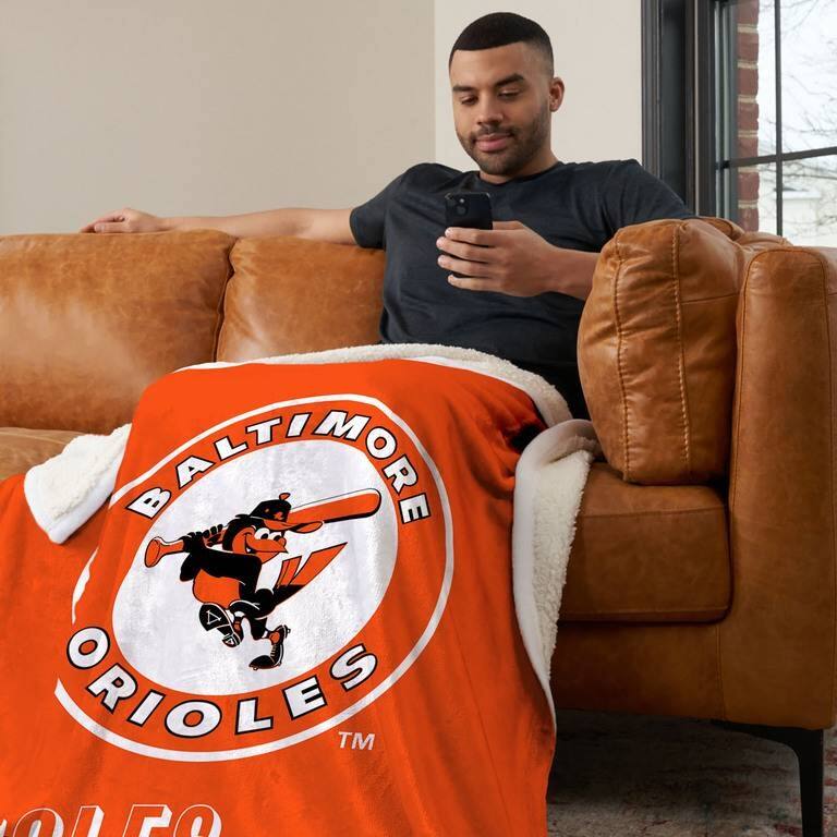 MLB CC Throwback Silk Touch Sherpa Throw Blanket