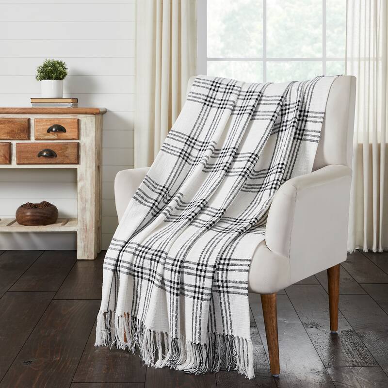 Black Plaid Woven Throw 60x50